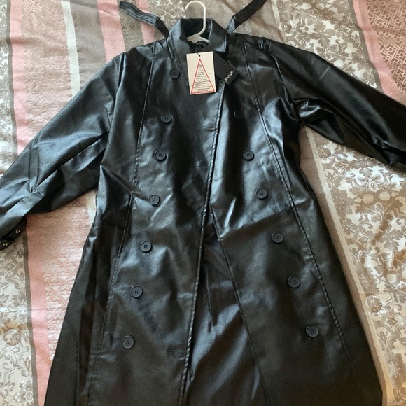 NASTY GAL BUNDLE!! - Picture 6 of 8